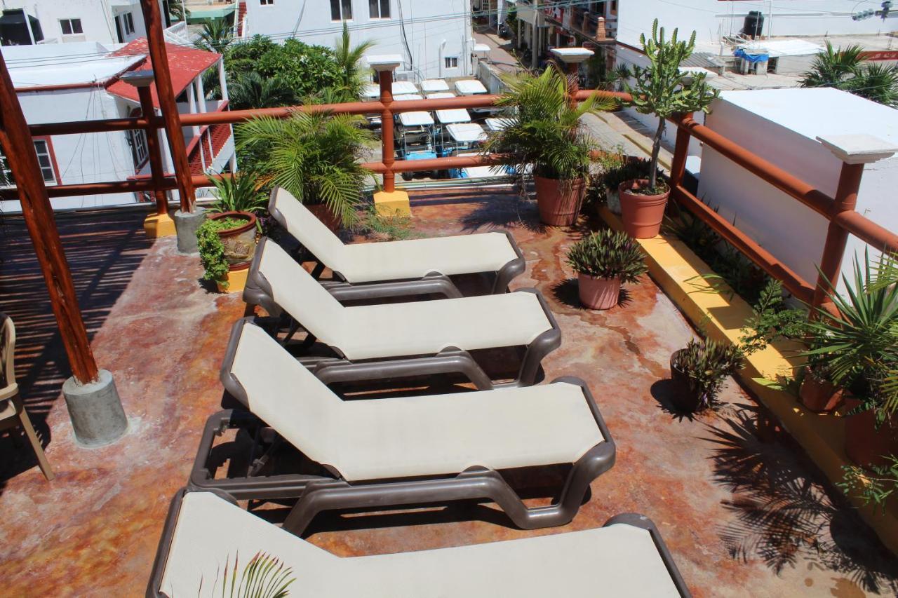 Cande'S Apartments Isla Mujeres Exterior photo