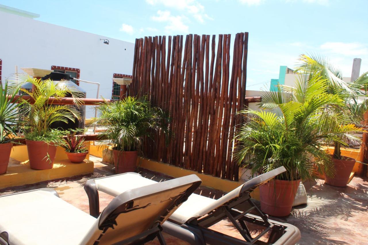 Cande'S Apartments Isla Mujeres Exterior photo
